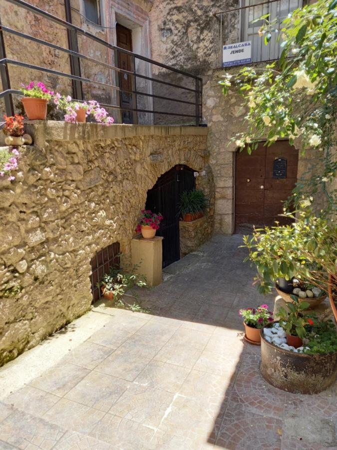 Casa Vacanze Porta Manfredi Arce Eksteriør bilde